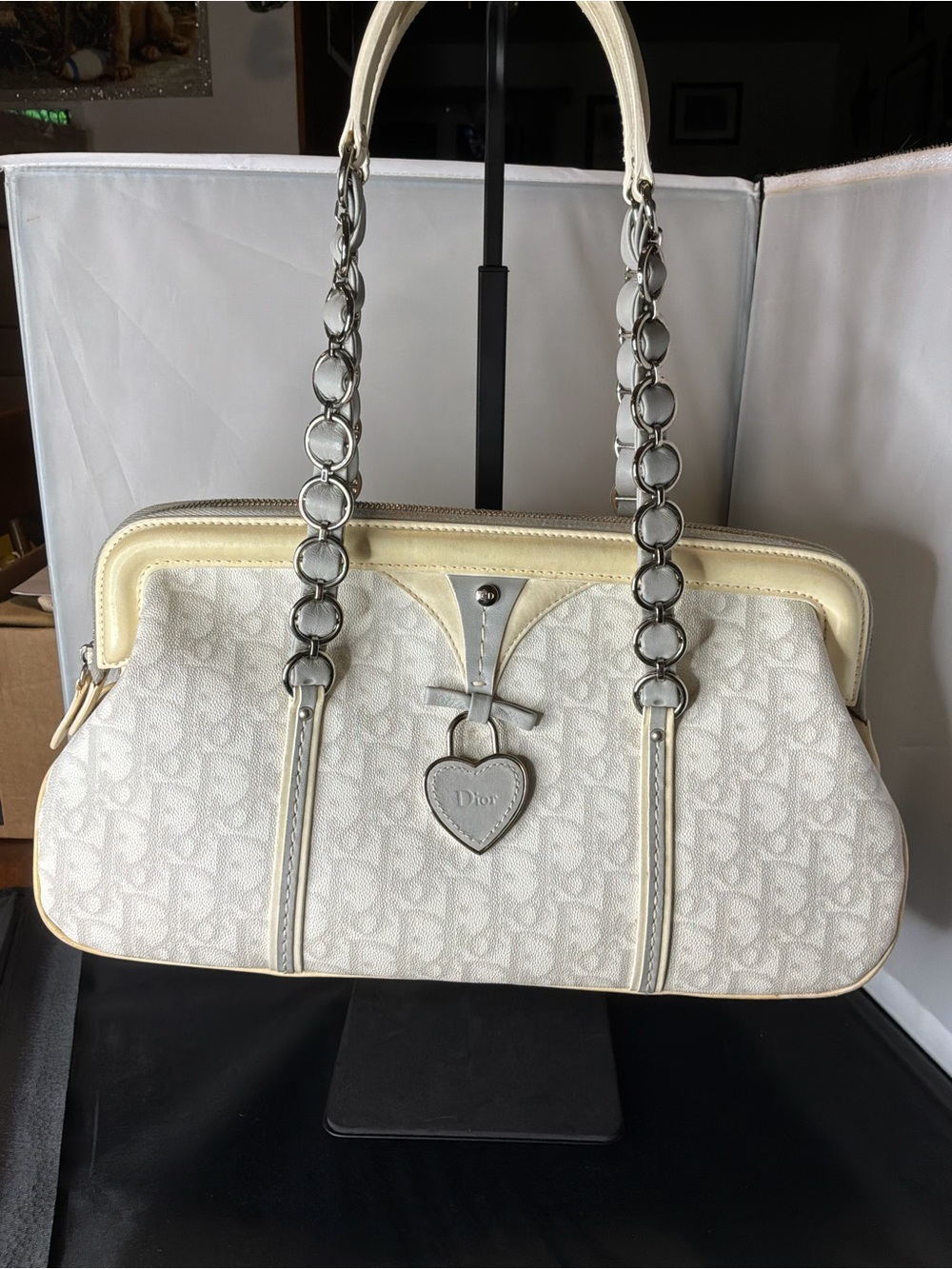 Dior Cream and Light Gray romantic trotter shoulder bag - Picture 9 of 10